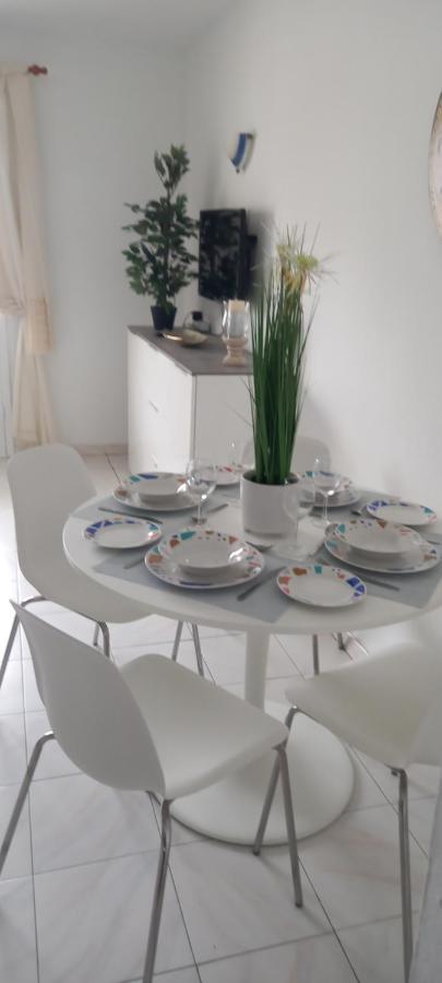 Beautiful Spacious 1-Bed Apartment With Aircon Пуерто дел Кармен Екстериор снимка